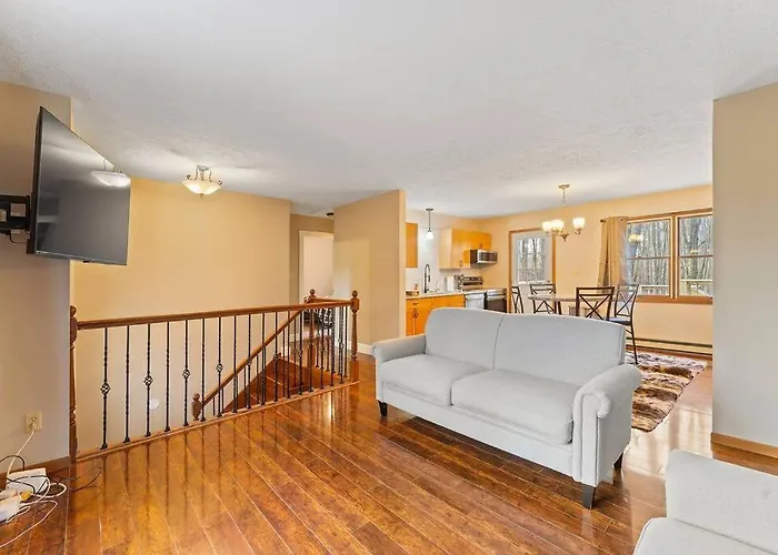 Top Hotels Offering Tranquil Stay in Salem